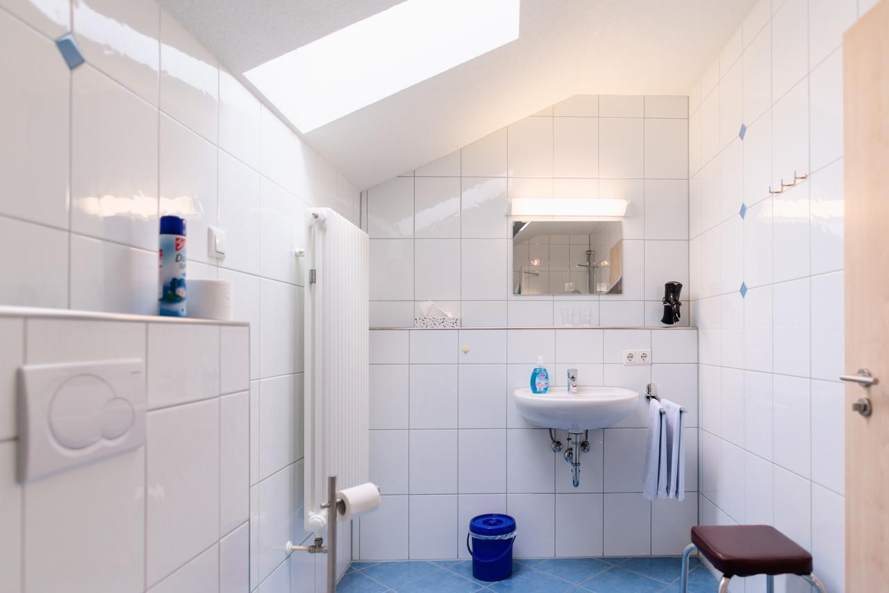 Domizil Nunn Hotel Escherndorf Buitenkant foto